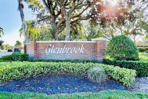 House in Clermont, Florida 4 bedrooms, 180.42 sq.m. № 1879305 - photo 25