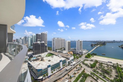 Copropriété à louer à Miami, Floride: 1 chambre, 112.97 m2 № 2376890 - photo 18