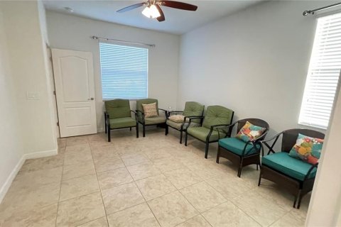 Casa en venta en Orlando, Florida, 3 dormitorios, 155.15 m2 № 2215434 - foto 12