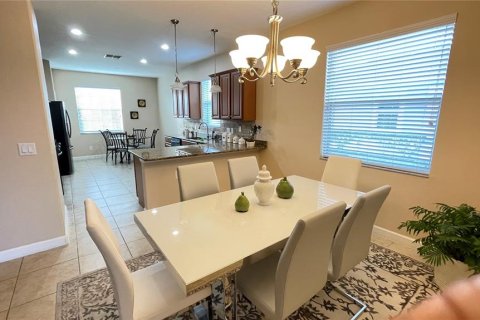 Casa en venta en Orlando, Florida, 3 dormitorios, 155.15 m2 № 2215434 - foto 7