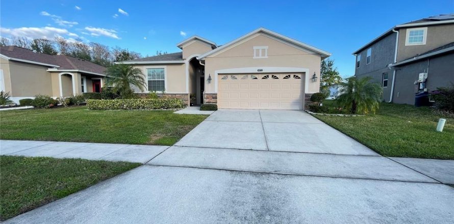 Casa en Orlando, Florida 3 dormitorios, 155.15 m2 № 2215434