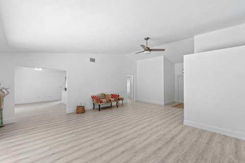 Villa ou maison à vendre à Boca Raton, Floride: 3 chambres, 158.03 m2 № 2189078 - photo 8