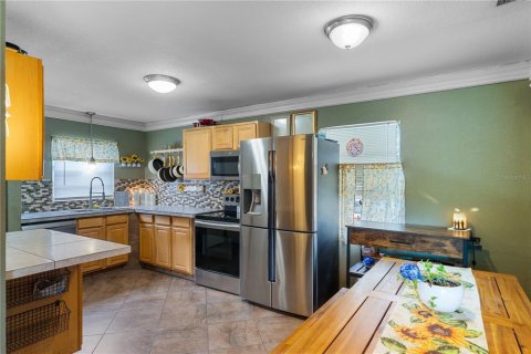 House in Orlando, Florida 4 bedrooms, 104.05 sq.m. № 1755374 - photo 6