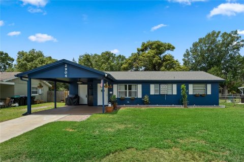 House in Orlando, Florida 4 bedrooms, 104.05 sq.m. № 1755374 - photo 1