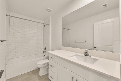Villa ou maison à louer à Riverview, Floride: 4 chambres, 178.37 m2 № 2092238 - photo 18