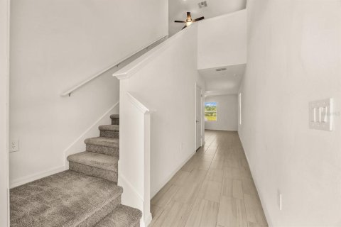 Villa ou maison à louer à Riverview, Floride: 4 chambres, 178.37 m2 № 2092238 - photo 3
