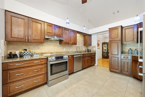 Villa ou maison à vendre à Winter Springs, Floride: 4 chambres, 197.51 m2 № 1899865 - photo 4
