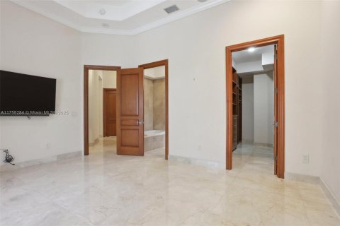 Casa en venta en Pinecrest, Florida, 7 dormitorios, 920.85 m2 № 1692463 - foto 20