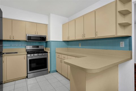 Casa en venta en Miami, Florida, 2 dormitorios, 106.47 m2 № 2056905 - foto 15