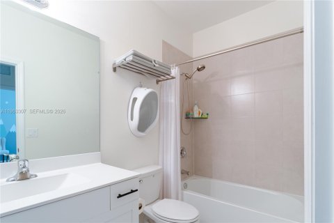 Снять в аренду таунхаус в Хайалиа, Флорида 3 спальни, 158.68м2, № 2020189 - фото 18