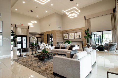 Снять в аренду таунхаус в Хайалиа, Флорида 3 спальни, 158.68м2, № 2020189 - фото 26