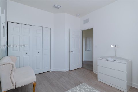 Снять в аренду таунхаус в Хайалиа, Флорида 3 спальни, 158.68м2, № 2020189 - фото 20