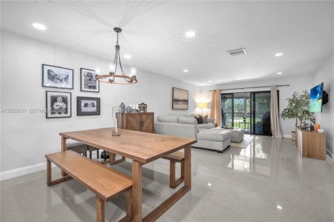 Copropriété à louer à Boca Raton, Floride: 2 chambres, 112.97 m2 № 2269521 - photo 14