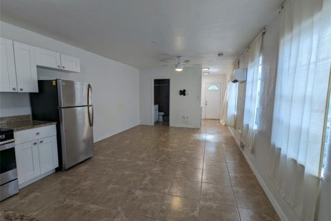Villa ou maison à louer à Tampa, Floride: 1 chambre, 43.39 m2 № 2118561 - photo 2