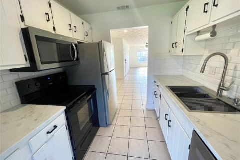Copropriété à louer à Orlando, Floride: 2 chambres, 92.34 m2 № 2387684 - photo 3