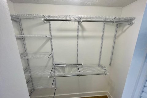 Copropriété à louer à Orlando, Floride: 2 chambres, 92.34 m2 № 2387684 - photo 11