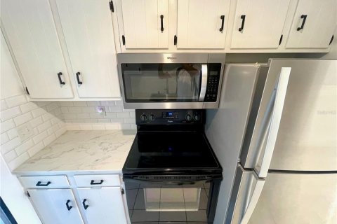 Copropriété à louer à Orlando, Floride: 2 chambres, 92.34 m2 № 2387684 - photo 5