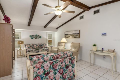 House in Port Charlotte, Florida 3 bedrooms, 177.26 sq.m. № 2128162 - photo 30
