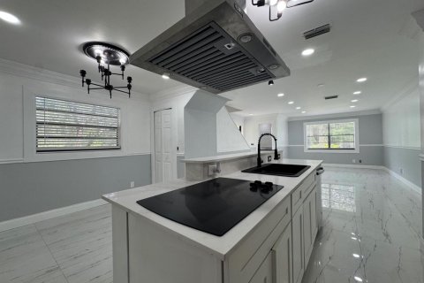Adosado en venta en Deerfield Beach, Florida, 2 dormitorios, 113.71 m2 № 2191835 - foto 14