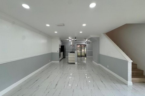 Adosado en venta en Deerfield Beach, Florida, 2 dormitorios, 113.71 m2 № 2191835 - foto 9