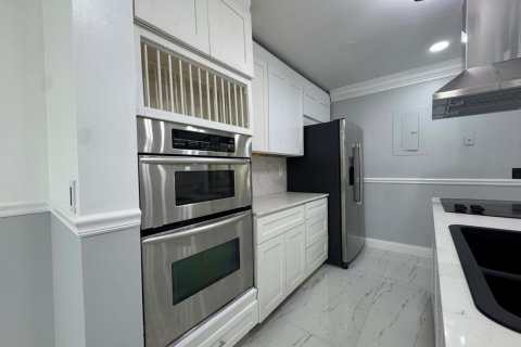 Adosado en venta en Deerfield Beach, Florida, 2 dormitorios, 113.71 m2 № 2191835 - foto 12