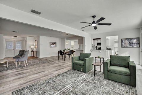 Casa en venta en Spring Hill, Florida, 2 dormitorios, 163.69 m2 № 2201153 - foto 17