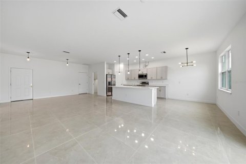 Villa ou maison à vendre à Port Charlotte, Floride: 3 chambres, 162.58 m2 № 2238780 - photo 9