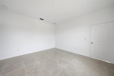 Villa ou maison à vendre à Port Charlotte, Floride: 3 chambres, 162.58 m2 № 2238780 - photo 18