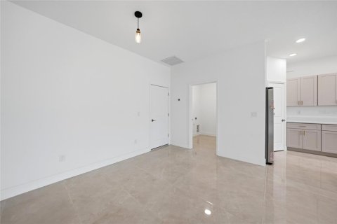 Villa ou maison à vendre à Port Charlotte, Floride: 3 chambres, 162.58 m2 № 2238780 - photo 10