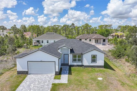 Casa en Port Charlotte, Florida 3 dormitorios, 162.58 m2 № 2238780