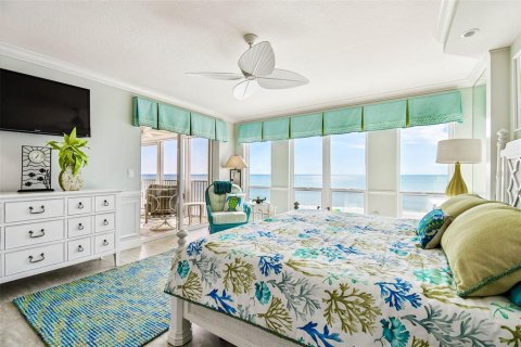 Condo in North Redington Beach, Florida, 3 bedrooms № 2098203 - photo 14