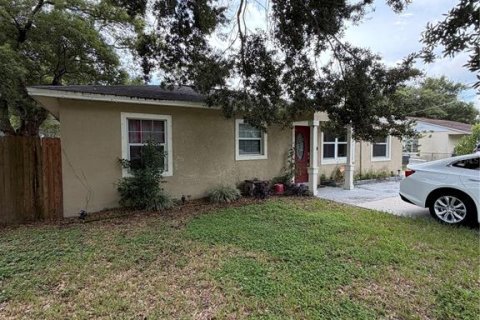 Casa en Tampa, Florida 4 dormitorios, 190.91 m2 № 2380859