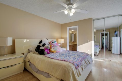 Adosado en venta en West Palm Beach, Florida, 2 dormitorios, 114.83 m2 № 2429707 - foto 11