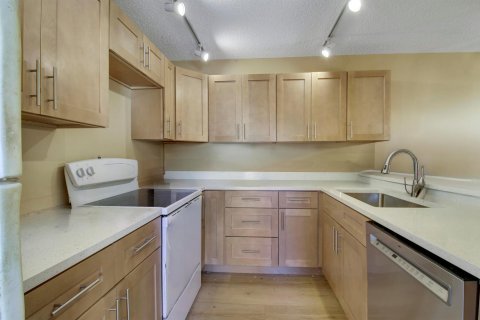Adosado en venta en West Palm Beach, Florida, 2 dormitorios, 114.83 m2 № 2429707 - foto 8