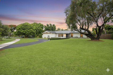 Купить виллу или дом в Пальметто-Бей, Флорида 4 спальни, 170.29м2, № 2041418 - фото 3