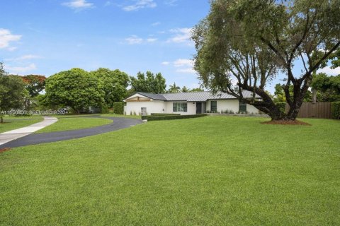 Купить виллу или дом в Пальметто-Бей, Флорида 4 спальни, 170.29м2, № 2041418 - фото 4