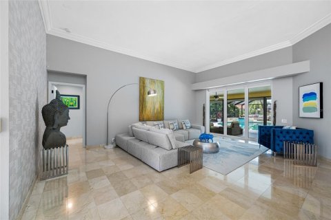 House in Tampa, Florida 4 bedrooms, 256.78 sq.m. № 1873959 - photo 16