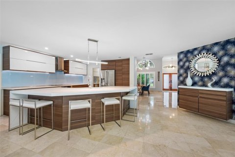 House in Tampa, Florida 4 bedrooms, 256.78 sq.m. № 1873959 - photo 19