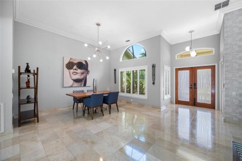 House in Tampa, Florida 4 bedrooms, 256.78 sq.m. № 1873959 - photo 14