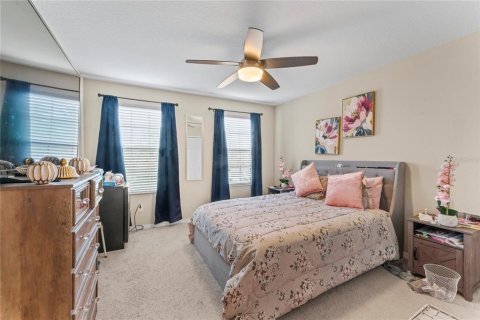 House in Riverview, Florida 5 bedrooms, 302.77 sq.m. № 1688466 - photo 30
