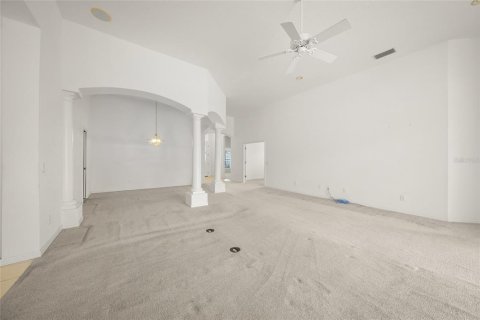 House in Sarasota, Florida 3 bedrooms, 217.02 sq.m. № 1876003 - photo 8