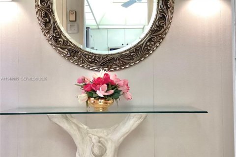 Condo in Pompano Beach, Florida, 2 bedrooms  № 2004558 - photo 5