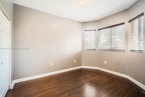 Casa en venta en Homestead, Florida, 3 dormitorios, 159.98 m2 № 1944026 - foto 9
