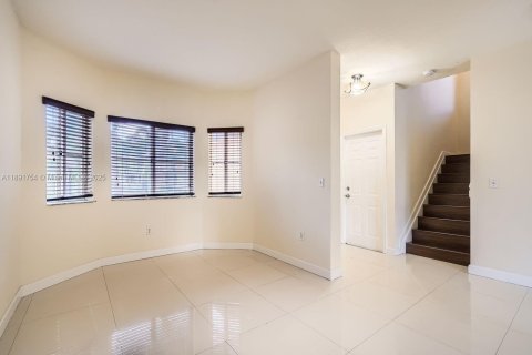 Casa en venta en Homestead, Florida, 3 dormitorios, 159.98 m2 № 1944026 - foto 19