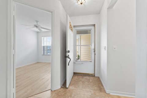 Townhouse in Vero Beach, Florida 2 bedrooms, 104.61 sq.m. № 2315719 - photo 25