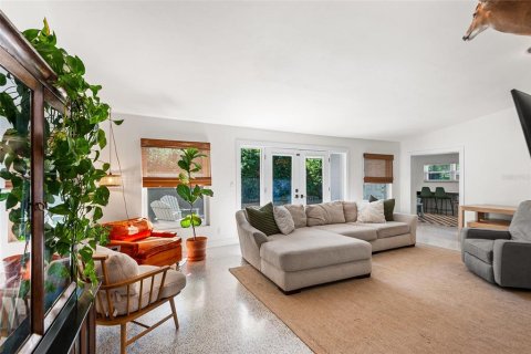 Villa ou maison à vendre à Lakeland, Floride: 3 chambres, 162.02 m2 № 2322661 - photo 16