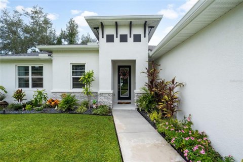 Casa en venta en North Port, Florida, 3 dormitorios, 185.06 m2 № 2312783 - foto 4