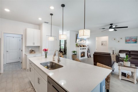 Casa en venta en North Port, Florida, 3 dormitorios, 185.06 m2 № 2312783 - foto 13