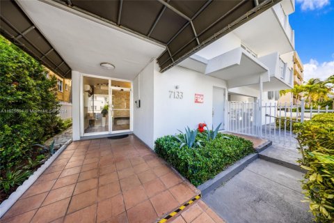 Купить кондоминиум в Майами-Бич, Флорида 1 спальня, 83.61м2, № 2018596 - фото 21