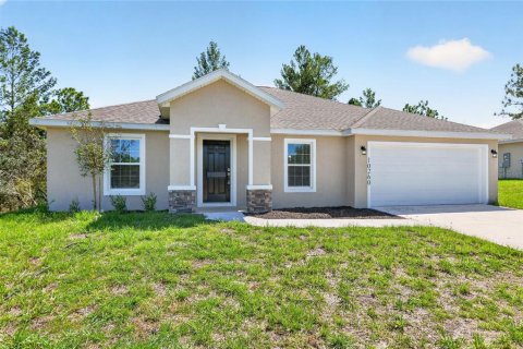Villa ou maison à Citrus Springs, Floride 3 chambres, 169.64 m2 № 2389090